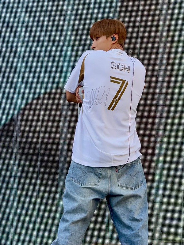 HCYOnj