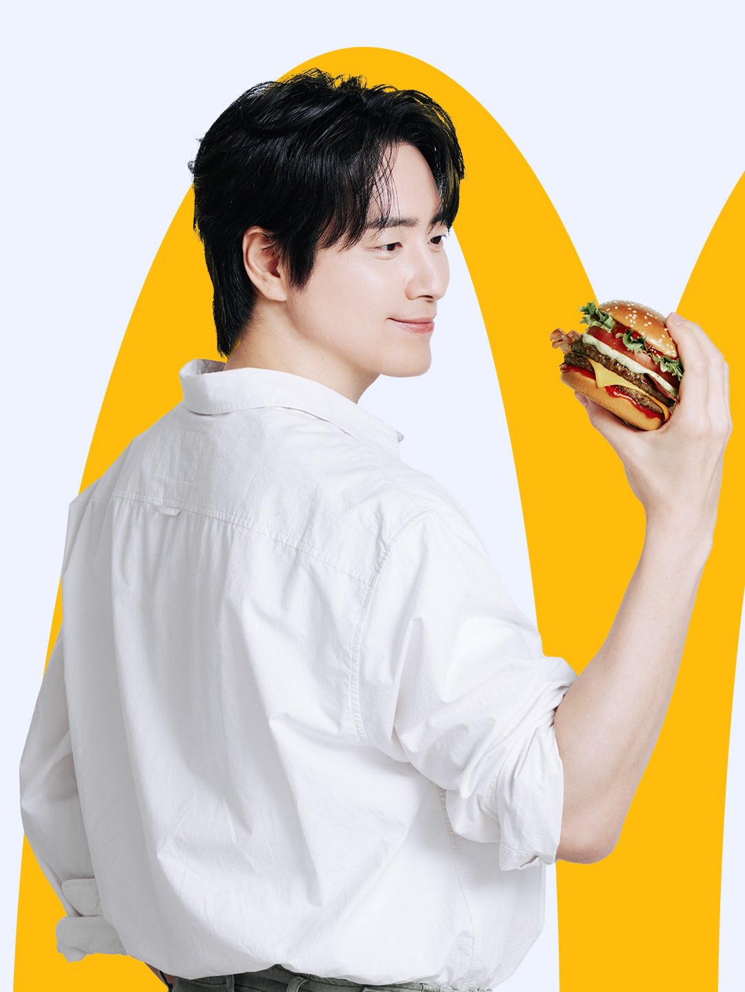 HEiyCN