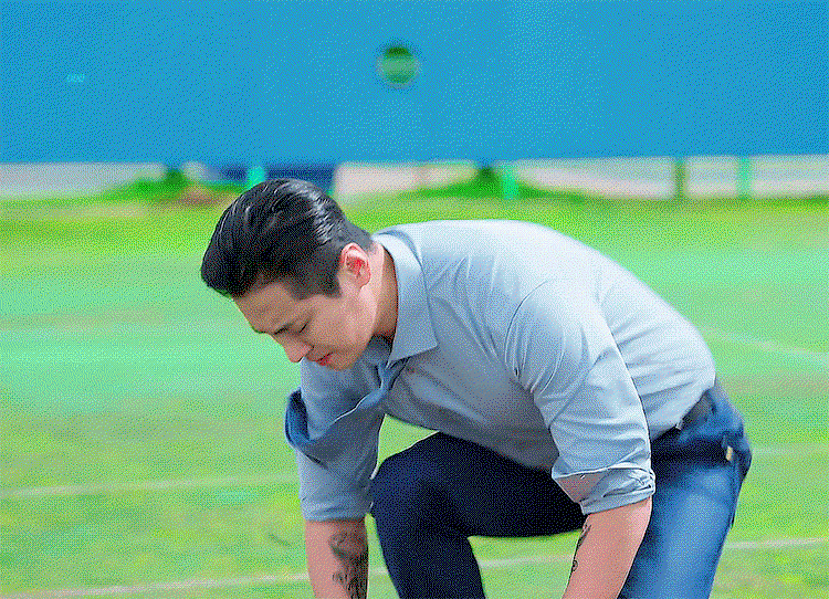 HSeAaU.gif