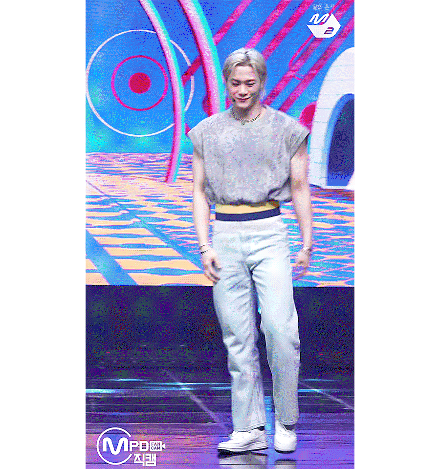 HSgZXW.gif