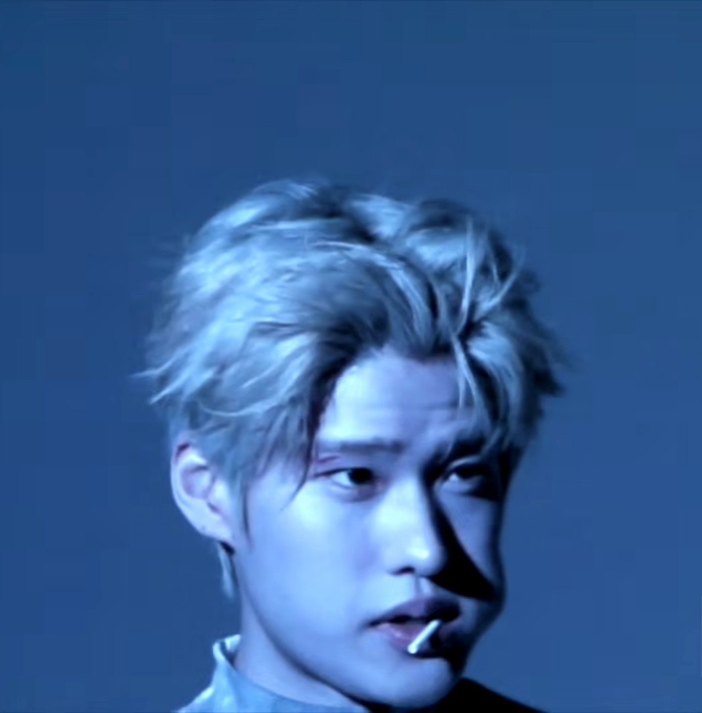 HWHbgJ