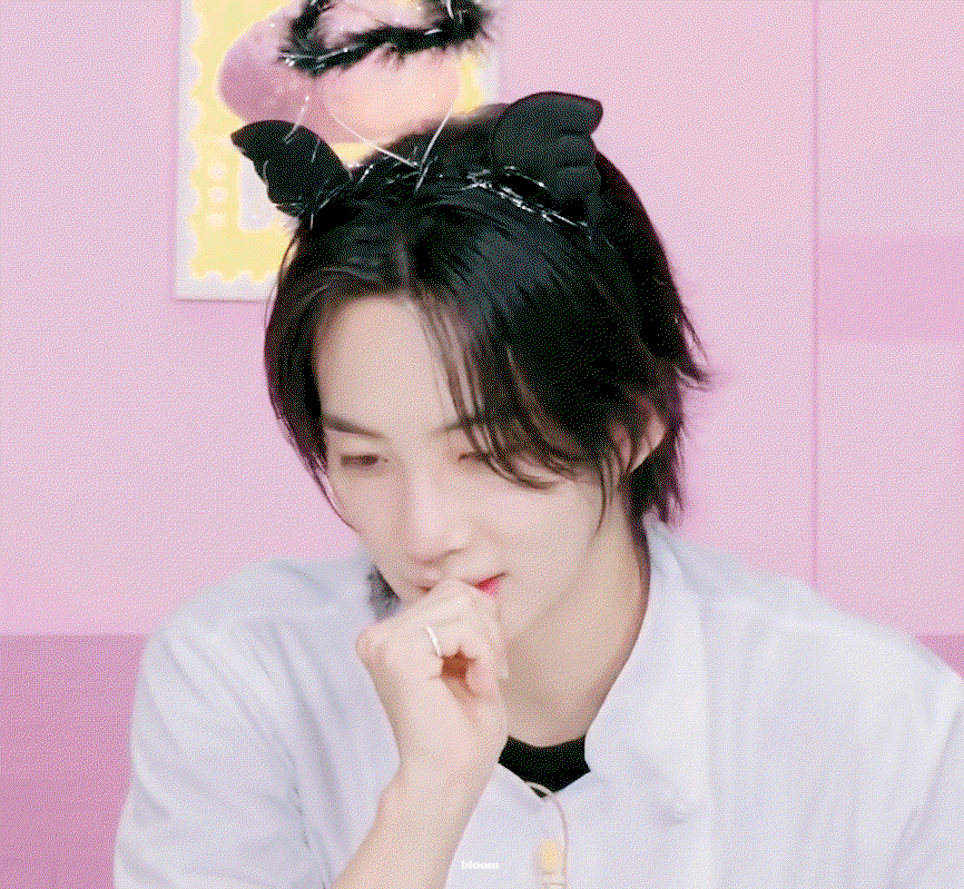 HXAmbT.gif