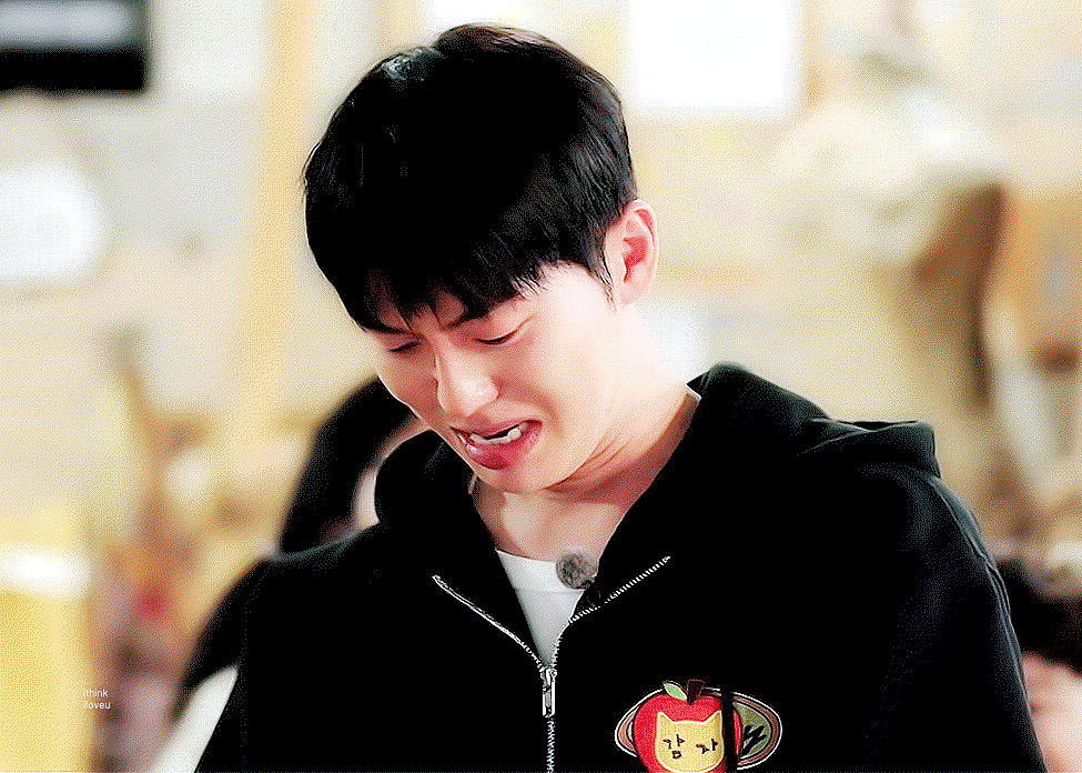 HenVEU.gif