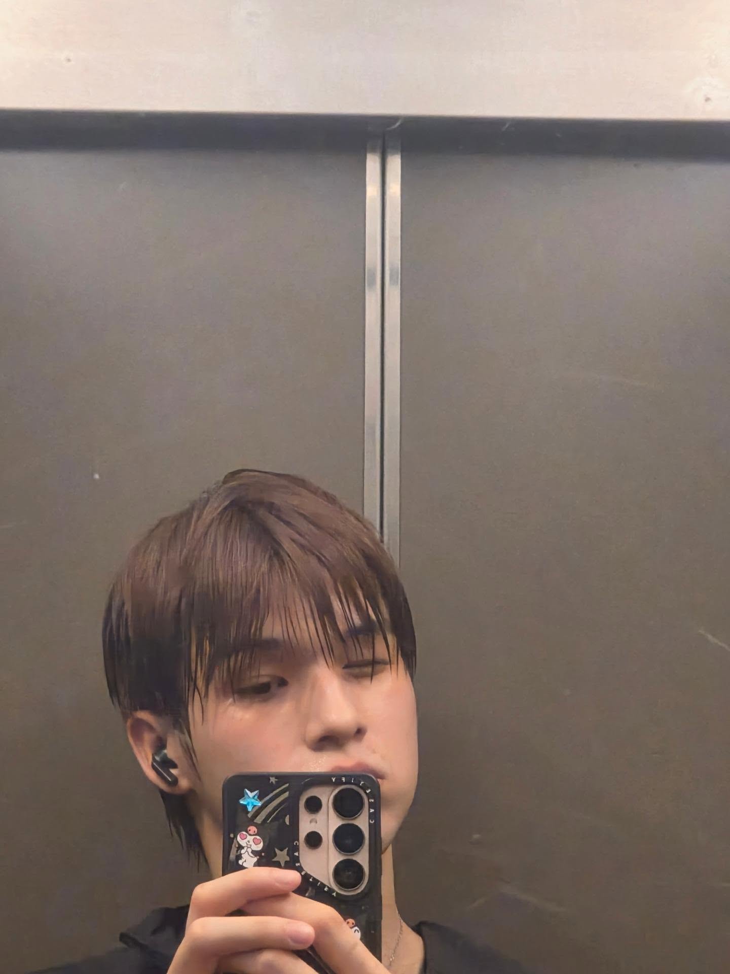 HfGsqF