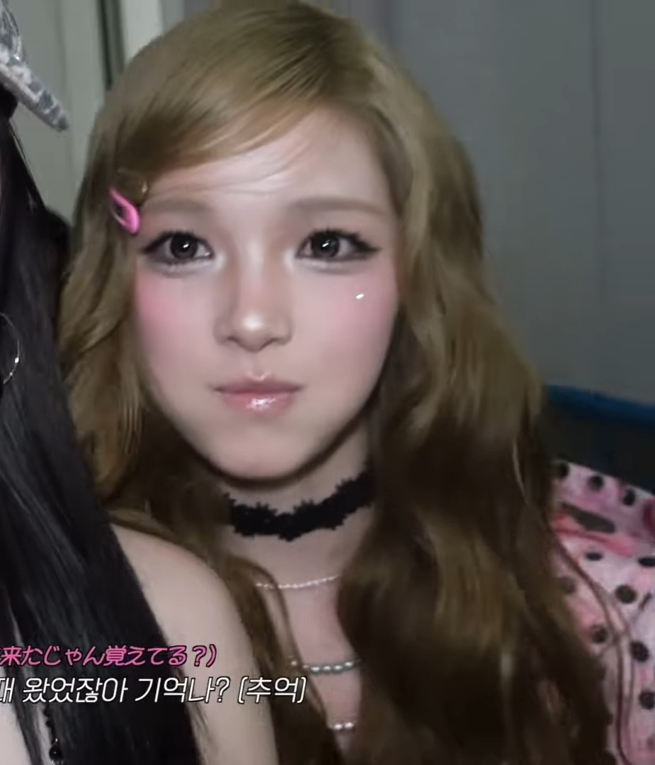 HfkYmO