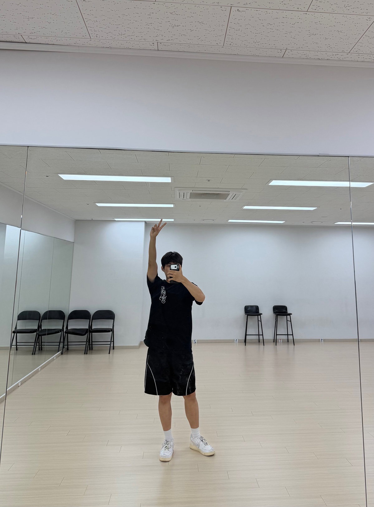 HhQFJK