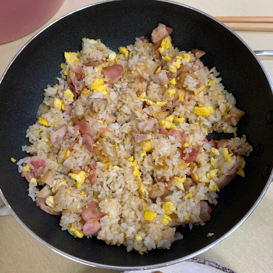HjUvDs