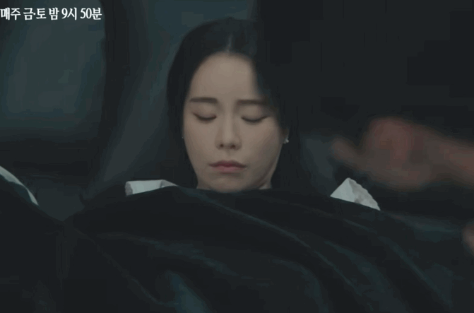 HkTAVF.gif