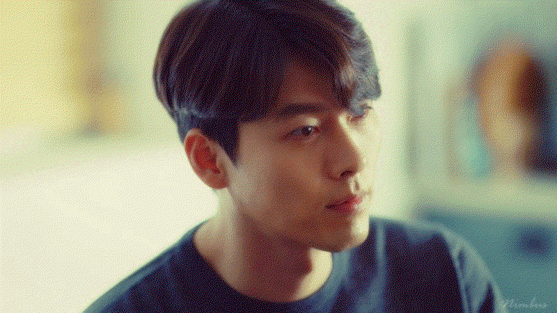 HkUgQn.gif