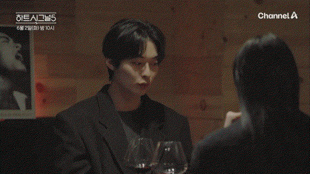 HlRkCE.gif