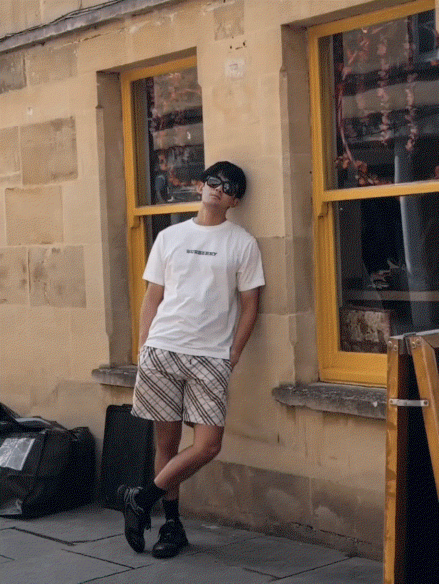 HmvGVb.gif