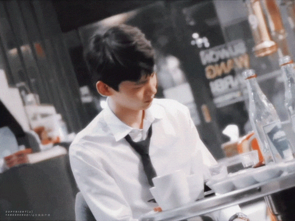HnhBaE.gif