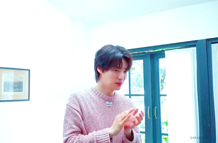 HnoWPL.gif