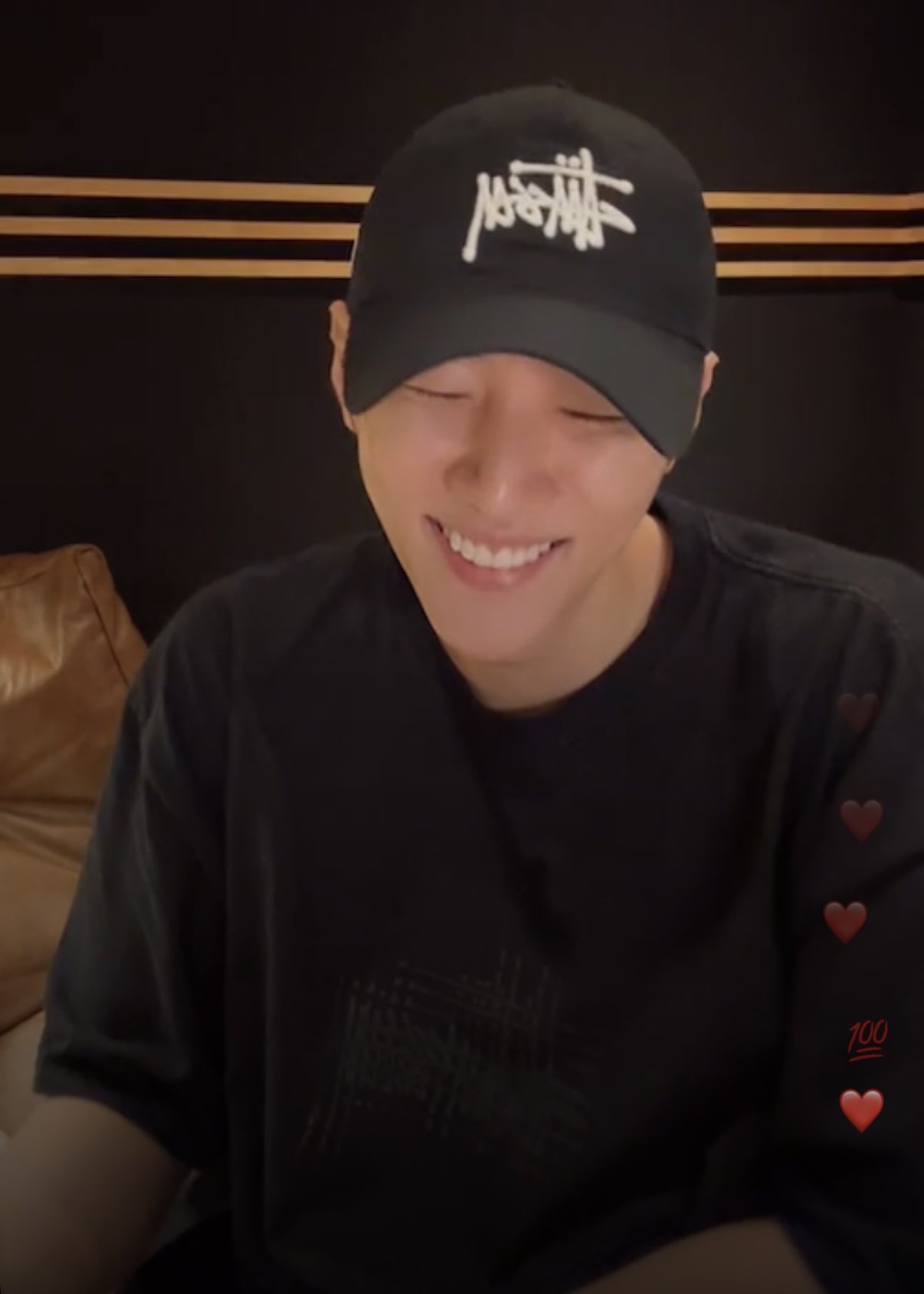 HsbYFk