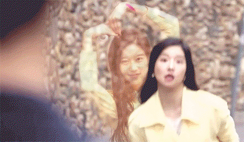 HtQPui.gif