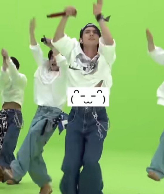 IIKUBj