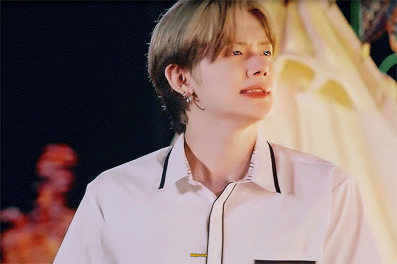IJHUBy.gif