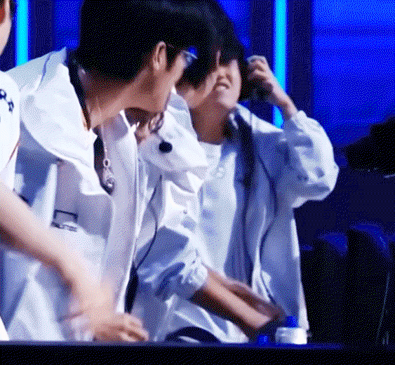 IJxlcO.gif