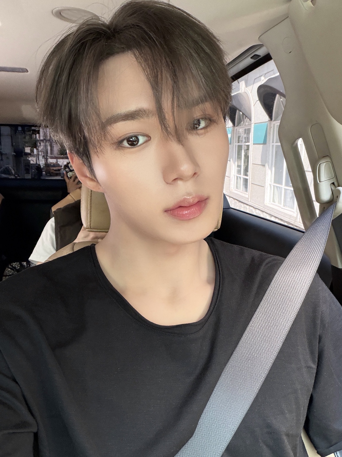 ILheYV