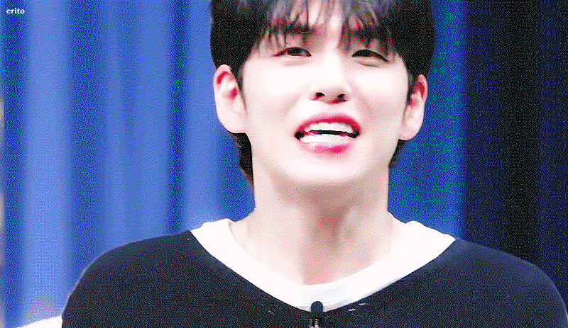 ISGAjw.gif