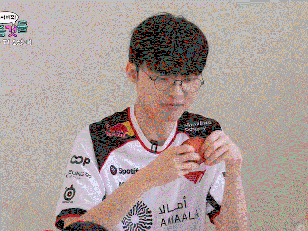ISTzaE.gif