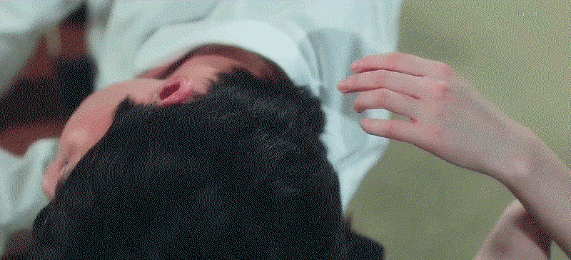IUUkkc.gif
