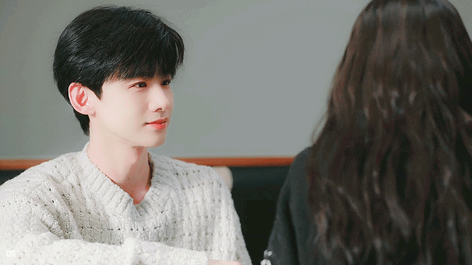 IWyIVY.gif