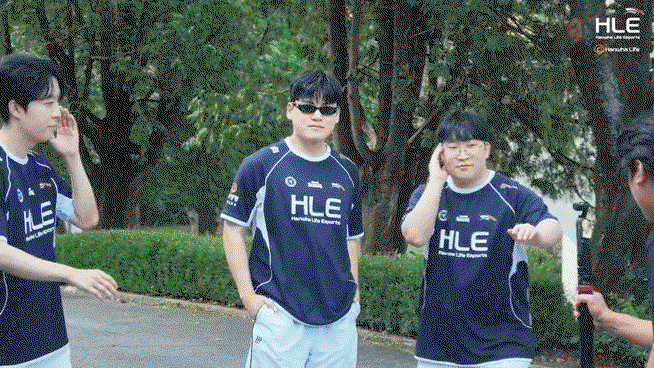 IfVaqK.gif