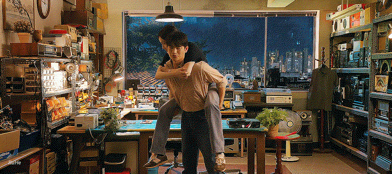 IhJxTO.gif