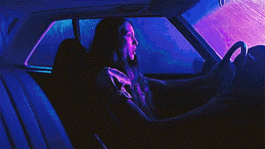 IoKomY.gif