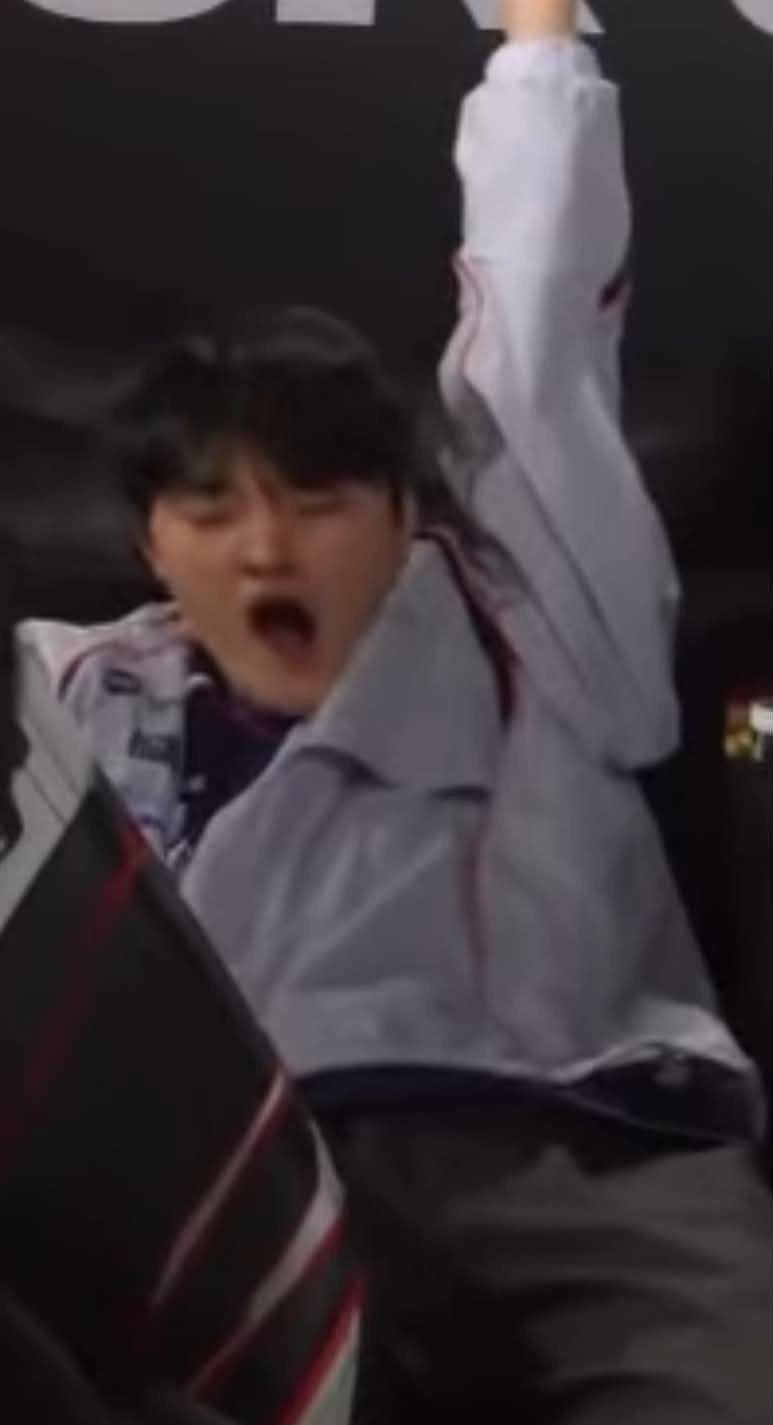 IvQBfq