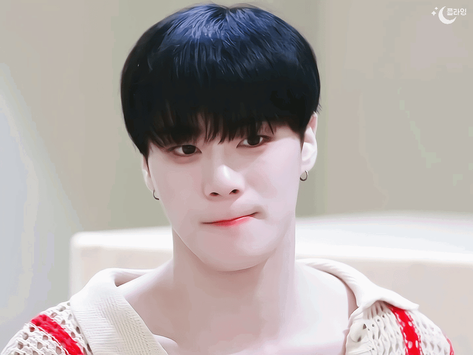 IvRWWn.gif