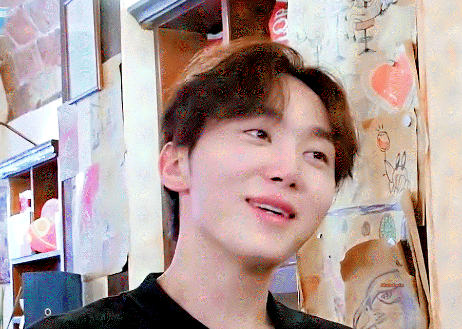 IyVTRB.gif