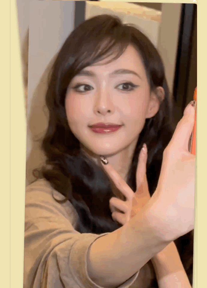 IyrLVL.gif