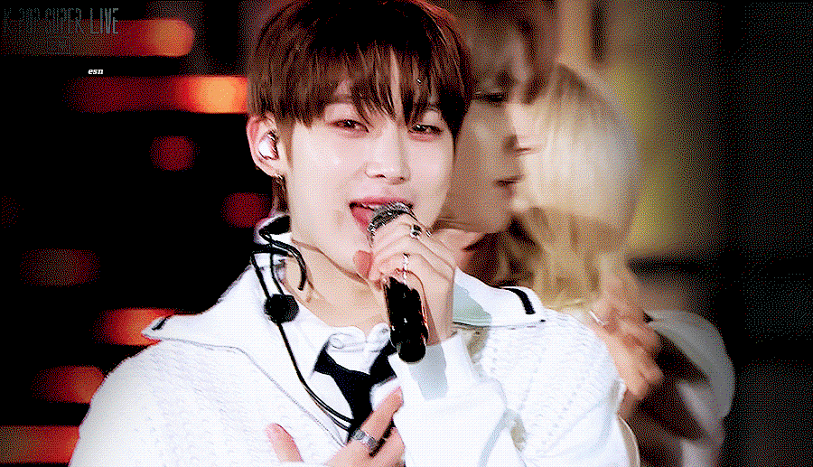 IzqUql.gif