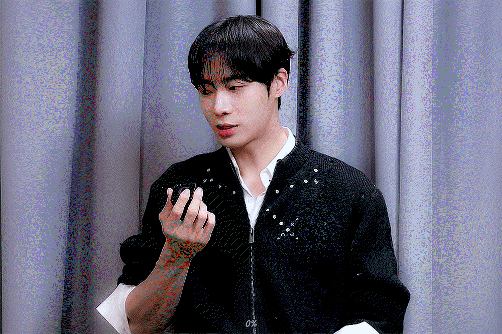 JDlSoc.gif