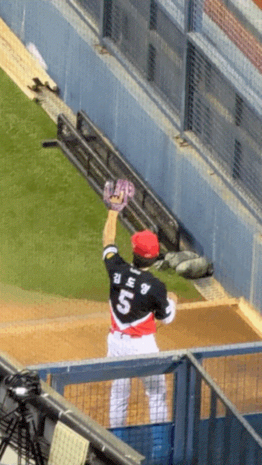 JEXYaC.gif