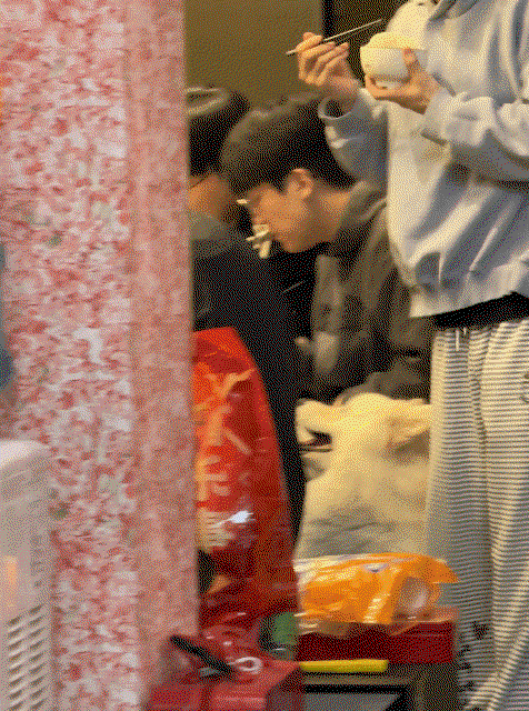 JJBzGk.gif
