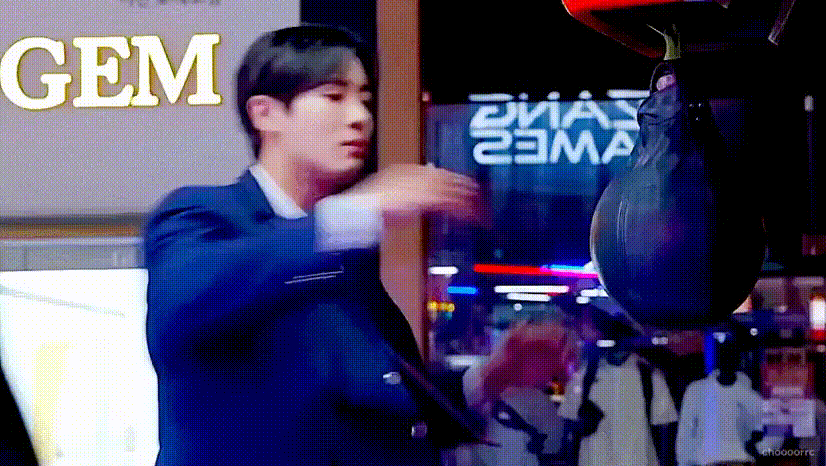 JKxjIe.gif