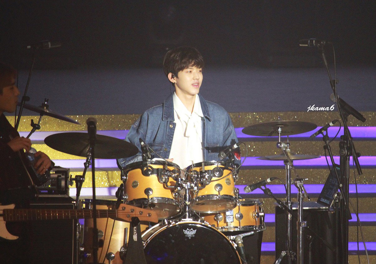 JNHvYJ