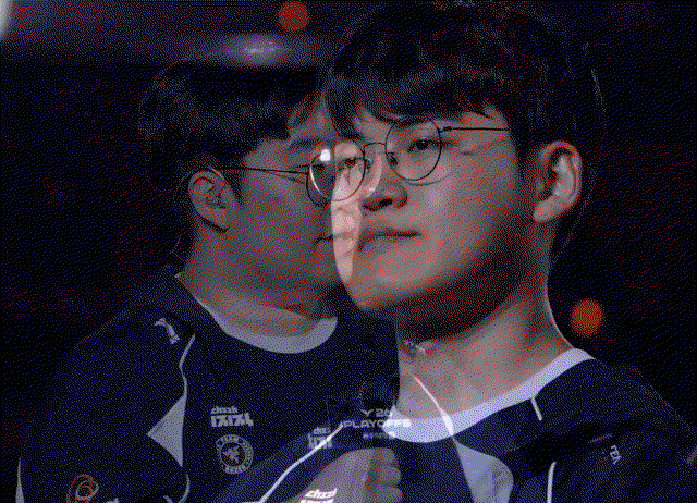 JYExDl.gif