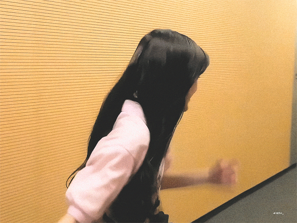 JZTVzO.gif