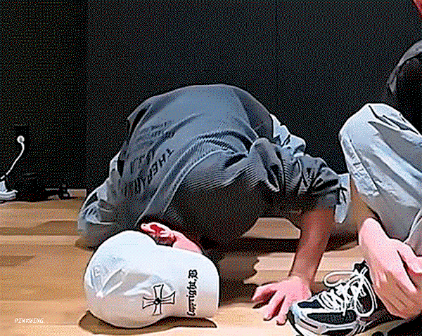 JaEUdc.gif