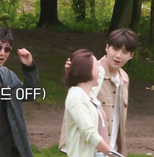 JcQlai.gif
