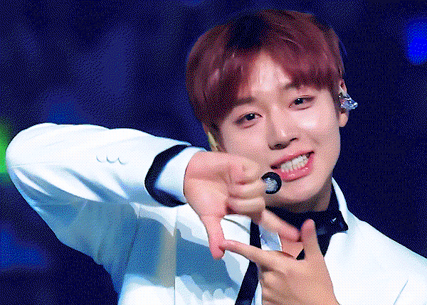 JiwuON.gif