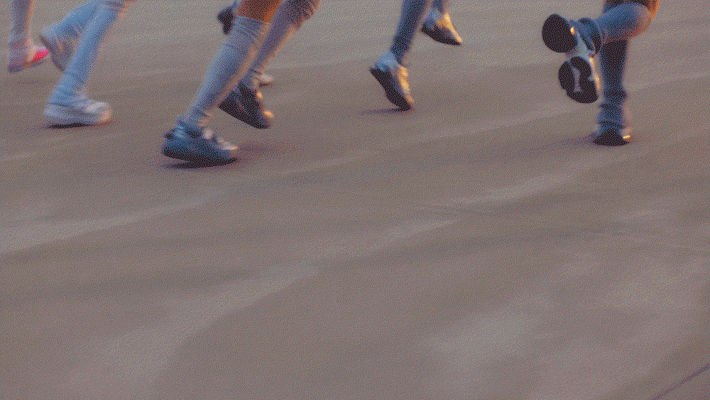 JkghVM.gif