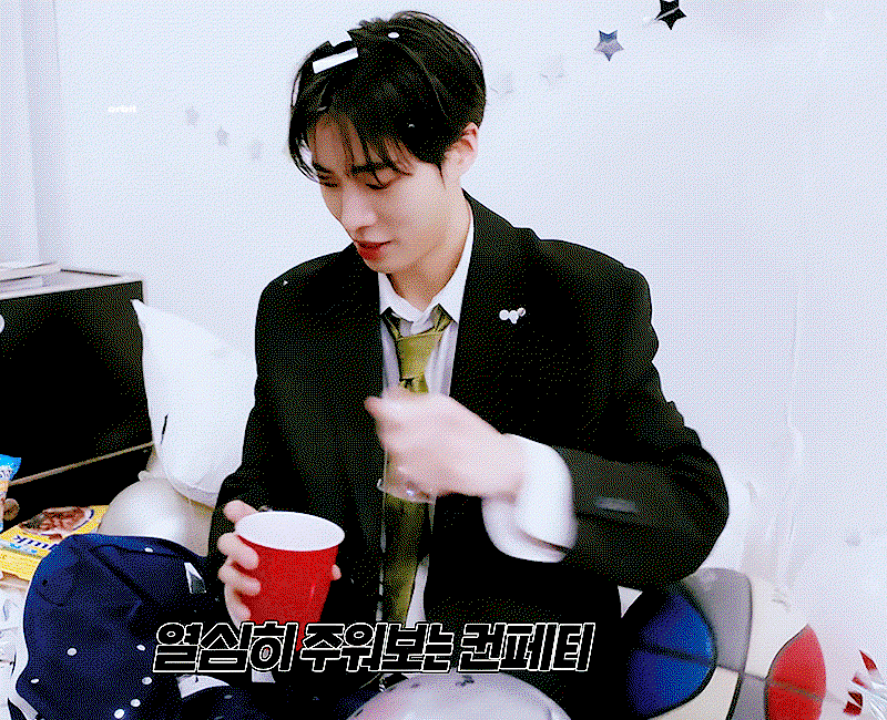 JmRBvp.gif