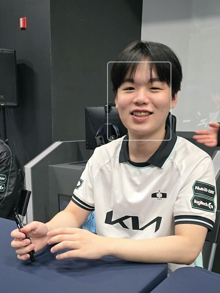 JqCPRY