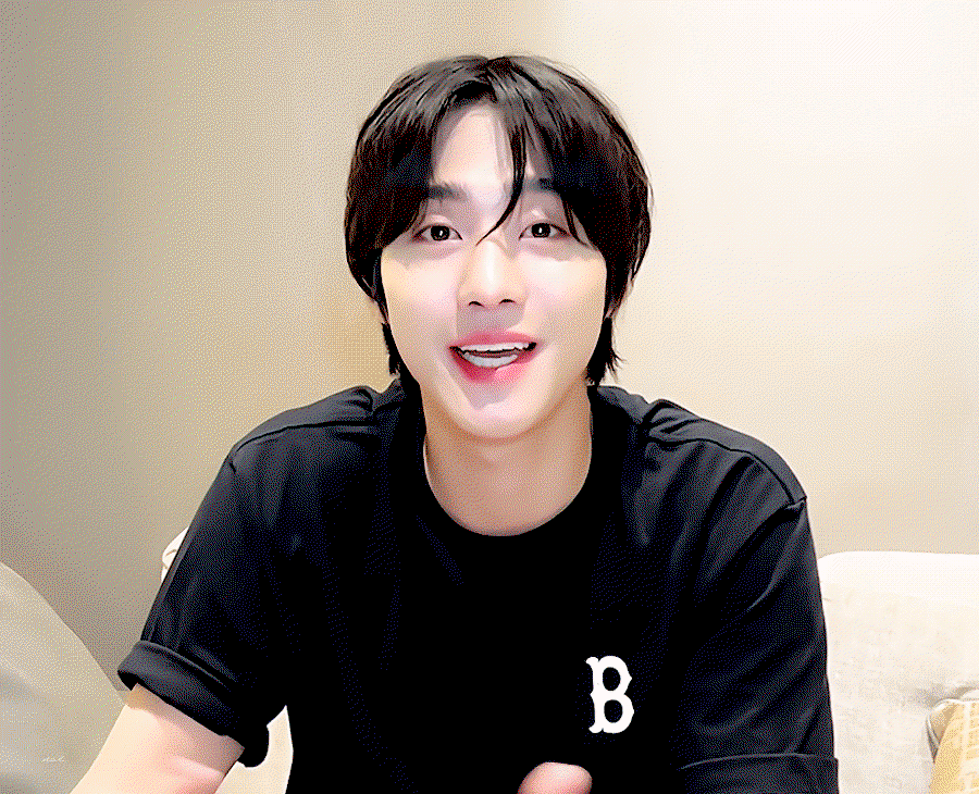 JxYfTm.gif