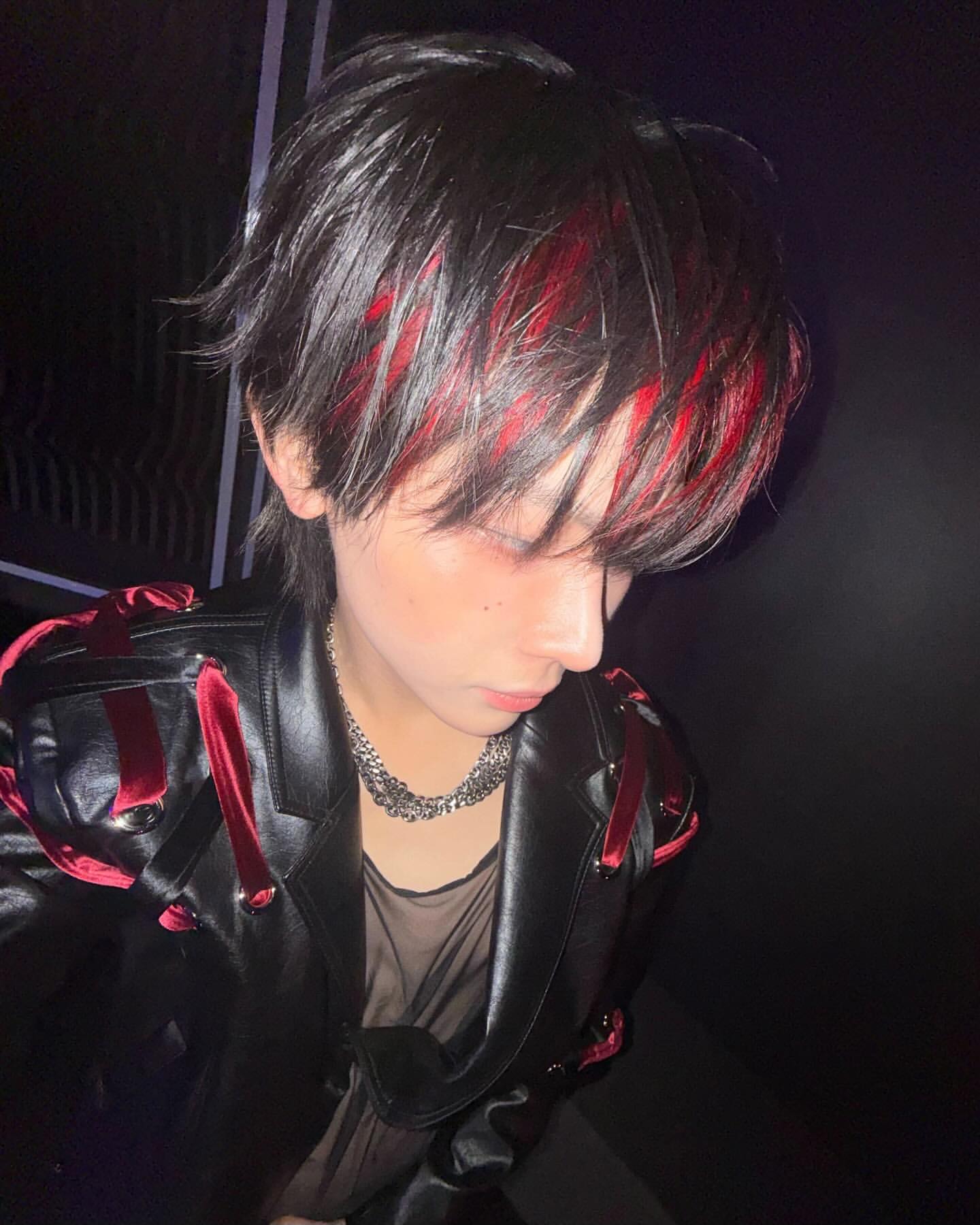 JxpNKS